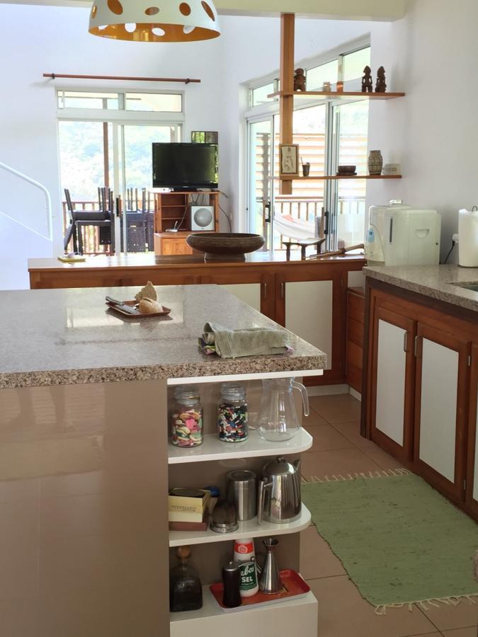 Pension Villa Enata Atuona Exteriör bild