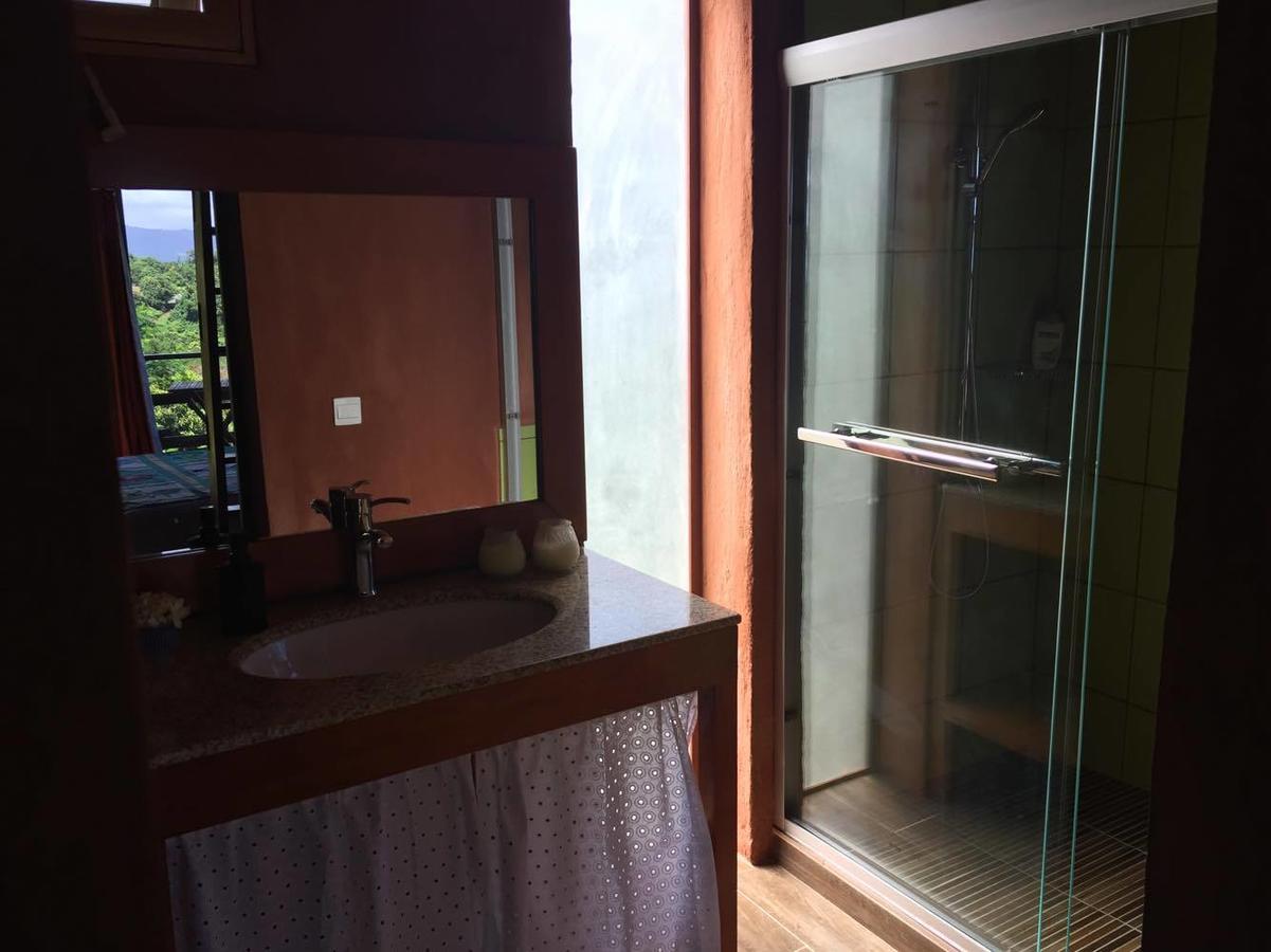 Pension Villa Enata Atuona Exteriör bild
